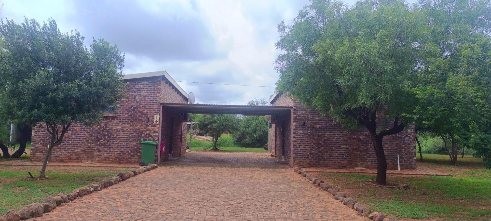 Kareespruit Game Ranch & Guest House Zeerust Exterior foto